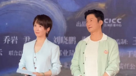 黑丝美女被艹